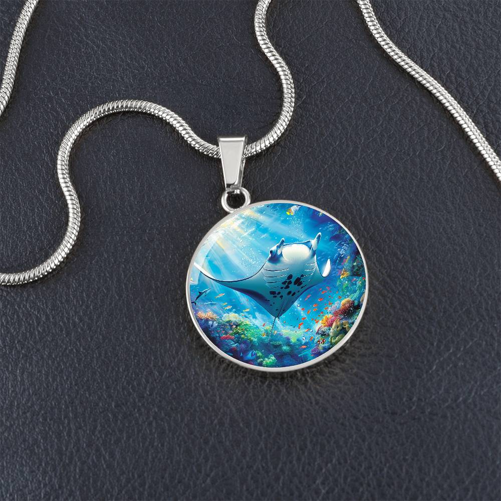 The Reef Manta Ray Circle Pendant Necklace