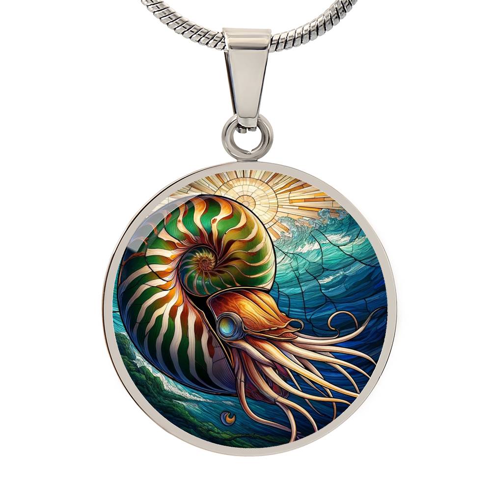 The Green Nautilus Circle Pendant Necklace