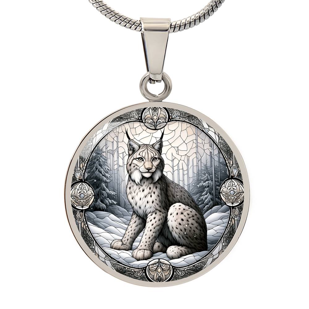 The Lynx Circle Pendant Necklace