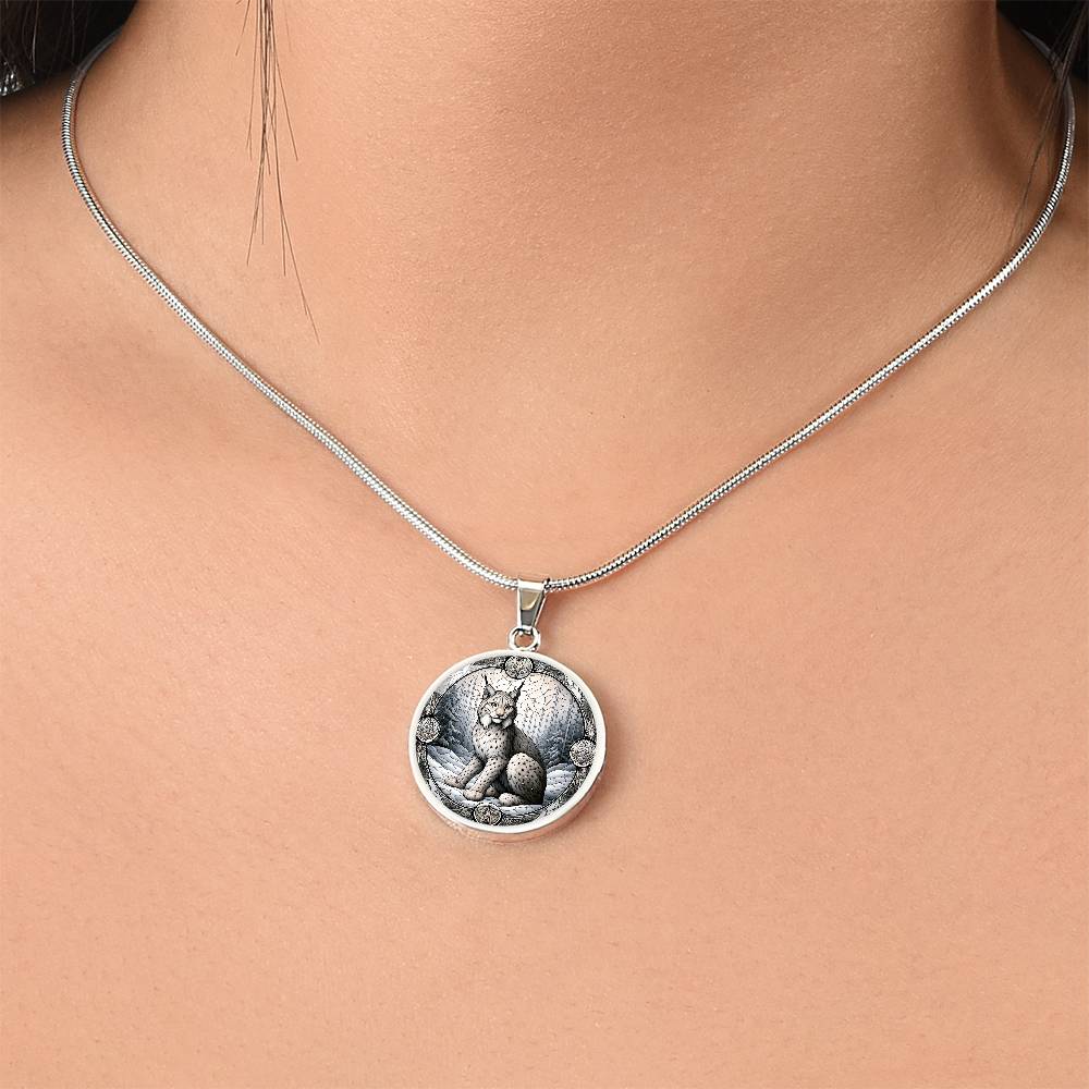 The Lynx Circle Pendant Necklace