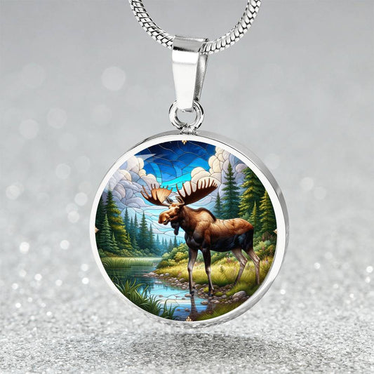 The Moose Circle Pendant Necklace