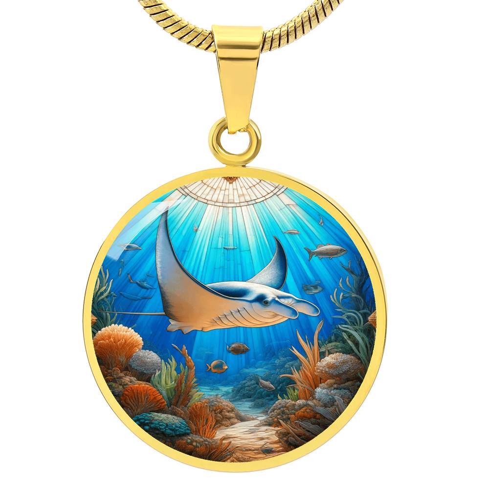 The Manta Ray Circle Pendant Necklace