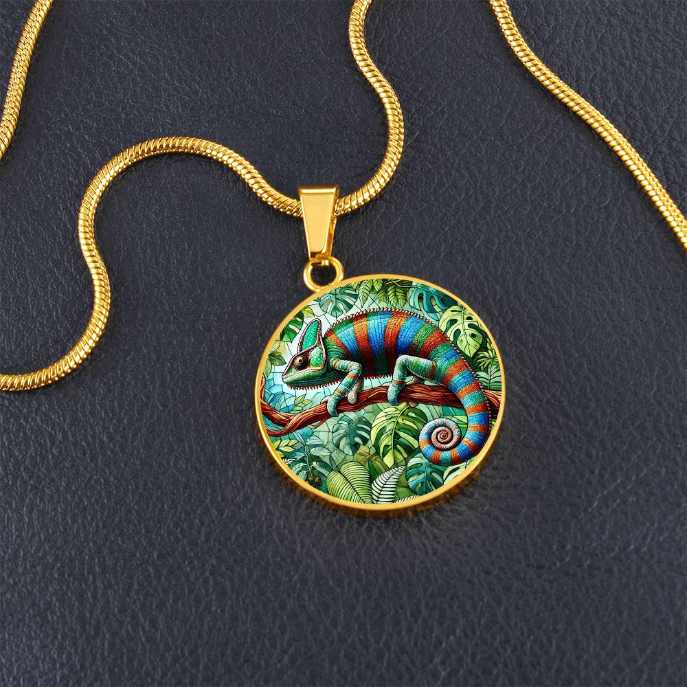 The Vibrant Chameleon Circle Pendant Necklace